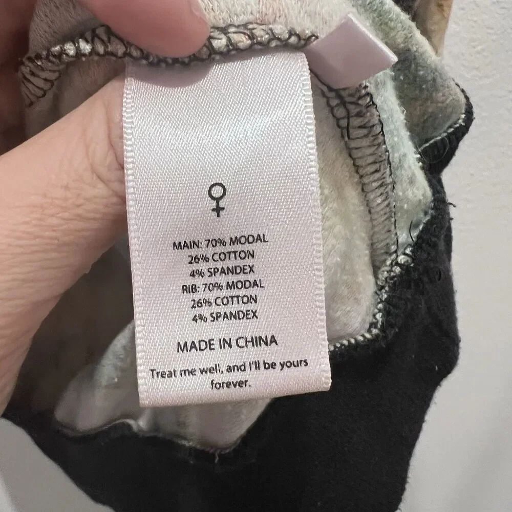 Selkie Pillow Sweater Flyer For Days Womens S Art Whimsical Glam Boho Oversized - Picture 7 of 11